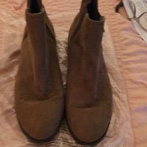 Elegant Tan Ankle Booties